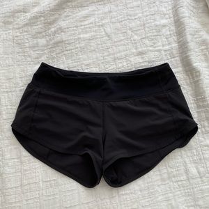 Lululemon speed up shorts 2.5” size 4